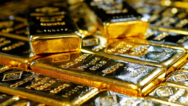 investitiile in aur au dublat cifra de afaceri a avangard gold in 2025 investitorii internationali asteapta cresterea pretului unicieri de aur la 5 000 de dolari in 2026 693fee9f9cda4