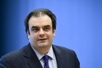ministrul grec de finante kyriakos pierrakakis este noul presedinte al eurogrupului 693b1e7e1e851 1