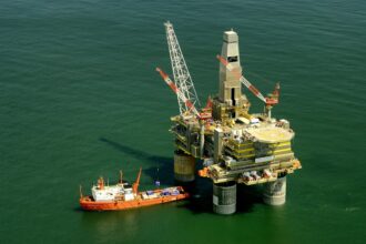 petrom a inceput forajele in marea neagra bulgareasca 693fec1aa4a56