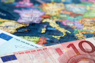 analiza avertismentul bancherilor europa in fata unui nou val inflationist ce arata indicatorii economici pentru 2026 6977277cd250b
