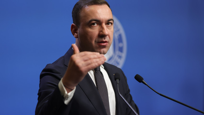 bogdan ivan luam in calcul si un scenariu b in care sa avem o reducere graduala a plafonarii pretului la gaze 695fae0b1cb2a