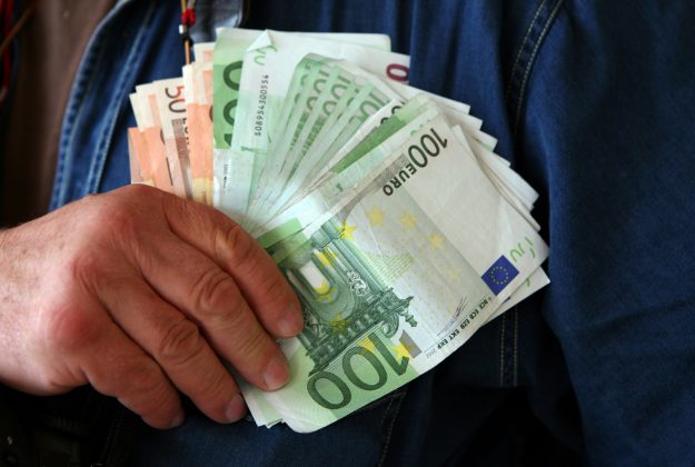 Negrescu: Anul 2026 – un moment crucial pentru fondurile europene ale României, o responsabilitate prea mare pentru a fi tratată cu ușurință 1 negrescu 2026 decisiv pentru banii europeni ai romaniei miza prea mare pentru superficialitate 6957979273551