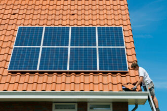 prosumatorii ar putea imparti energia produsa cu alti consumatori ce prevede proiectul pus in dezbatere de ministerul energiei 696a5d796c5fd