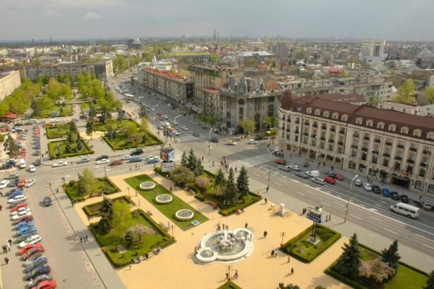 feper vrea cel putin 10 milioane de euro pentru hotelul central din ploiesti 6992cfbf000f5
