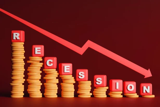romania traverseaza o faza de corectie economica nu o criza structurala recesiunea tehnica este un semnal de avertizare analisti financiar bancaro 698edf20618b0
