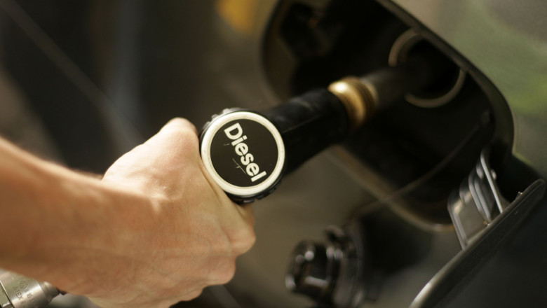 Prețul motorinei standard a depășit 10 lei pe litru 1 motorina standard a depasit pragul de 10 lei pe litru 69c19eca4de78
