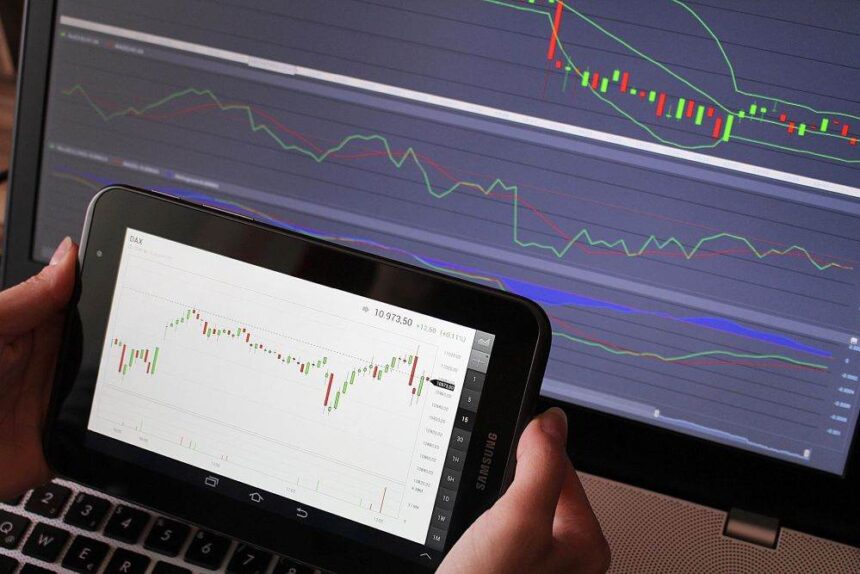 Piața de capital din Rusia înregistrează avansuri: MOEX avansează cu 0,7%, iar RTS cu 0,8% 1 cresteri pe piata de capital din rusia moex urca cu 07 rts cu 08 69f396cc907ab