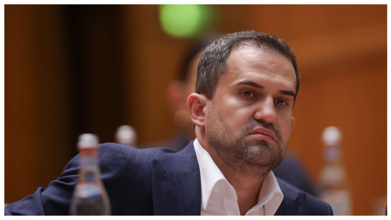 Ciprian Șerban clarifică: „Nu am provocat nicio explozie” – motivele din spatele semnării majorării tarifelor la metrou, cu o zi înainte de renunțarea la funcție 1 nu am detonat nicio bomba cum explica ciprian serban ca a semnat scumpirea biletelor la metrou cu o zi inainte de demisie 69ea5a494ca6f