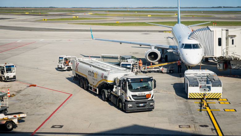Îngrijorări tot mai mari în Europa legate de posibila anulare a vacanțelor de vară din cauza deficitului de combustibil pentru avioane 1 temeri crescande in europa privind anularea vacantelor de vara din cauza unei penurii de combustibil pentru avioane 69d9f48878a70