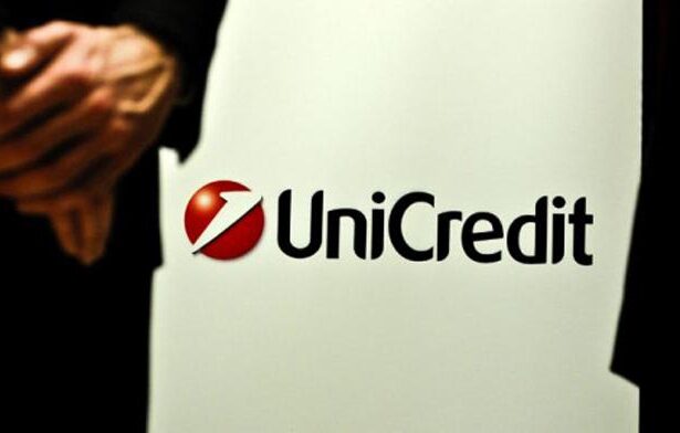 unicredit a lansat o oferta pentru a detine peste 30 din actiunile commerzbank fara a prelua controlul 69d3d4693ab41