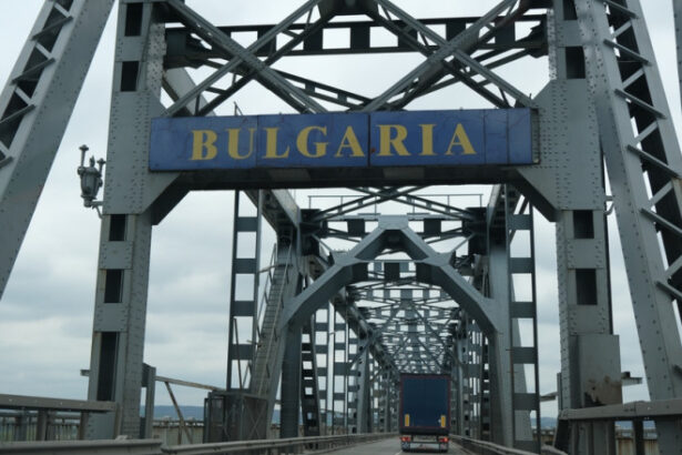 circulatie rutiera inchisa pe podul giurgiu ruse timp de doua zile cand se intampla asta si care sunt variantele alternative 6a1d43b8835e7